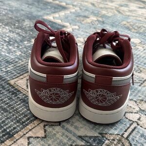 Jordan 1 Low Cherrywood Red